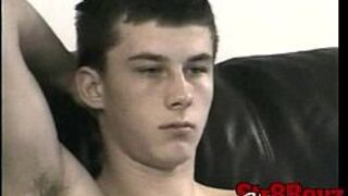 Amateur straight dude tugs on his dick - porn video