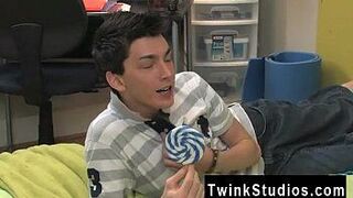 Hot gay scene The hardcore episode between Colby London and Skyelr - porn video