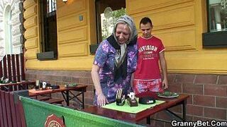 Big tits granny fucked hard - porn video